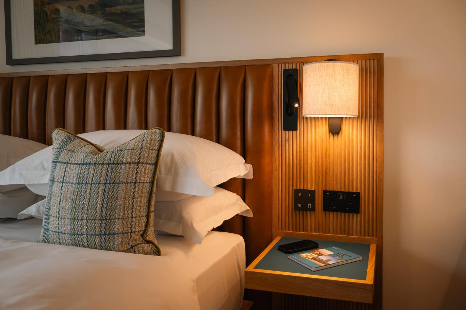 Kilkenny Pembroke Hotel Ngoại thất bức ảnh